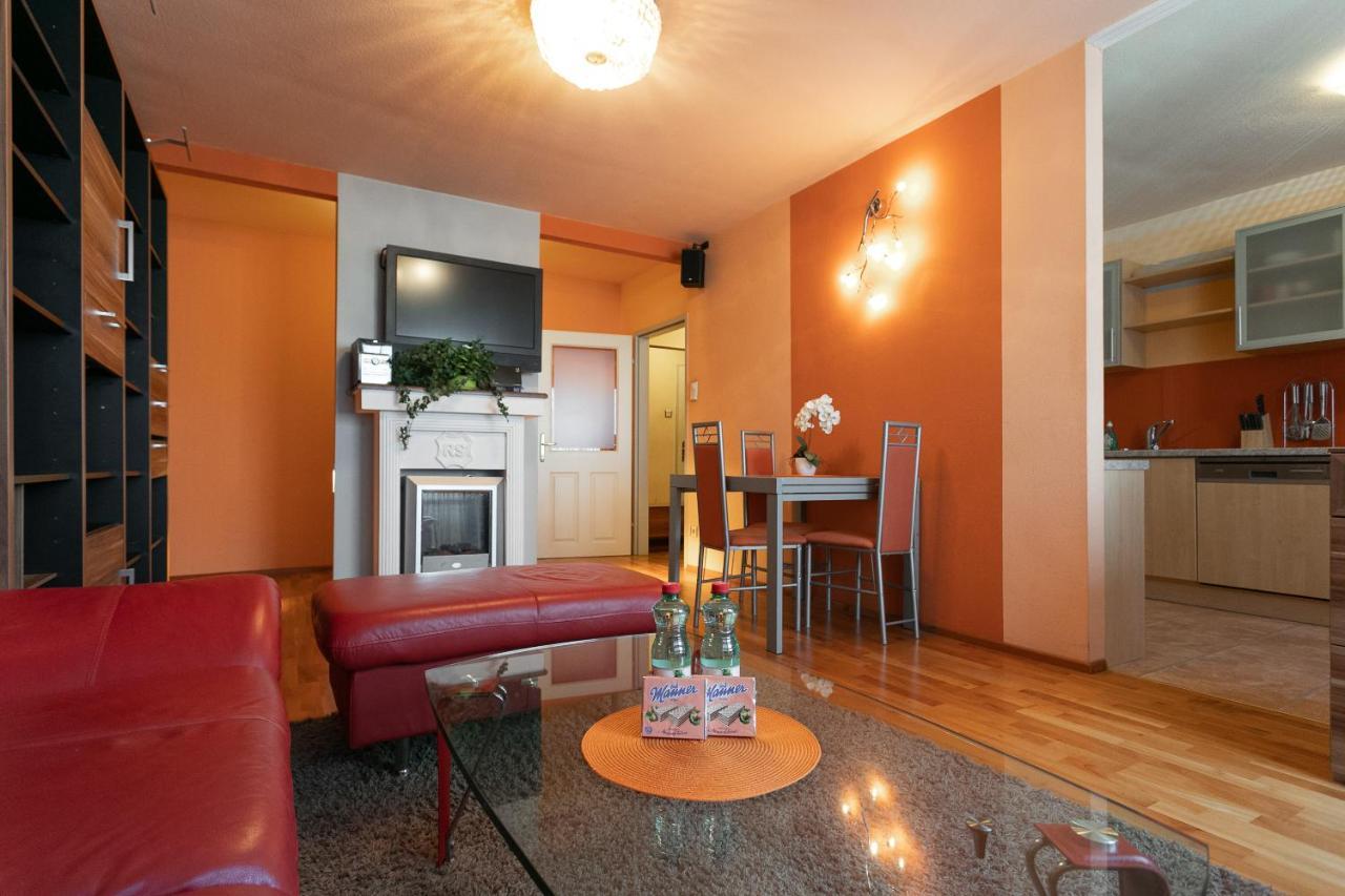 Zentrales Apartment In U-Bahn Naehe & Hauptbahnhof Vienna Exterior photo