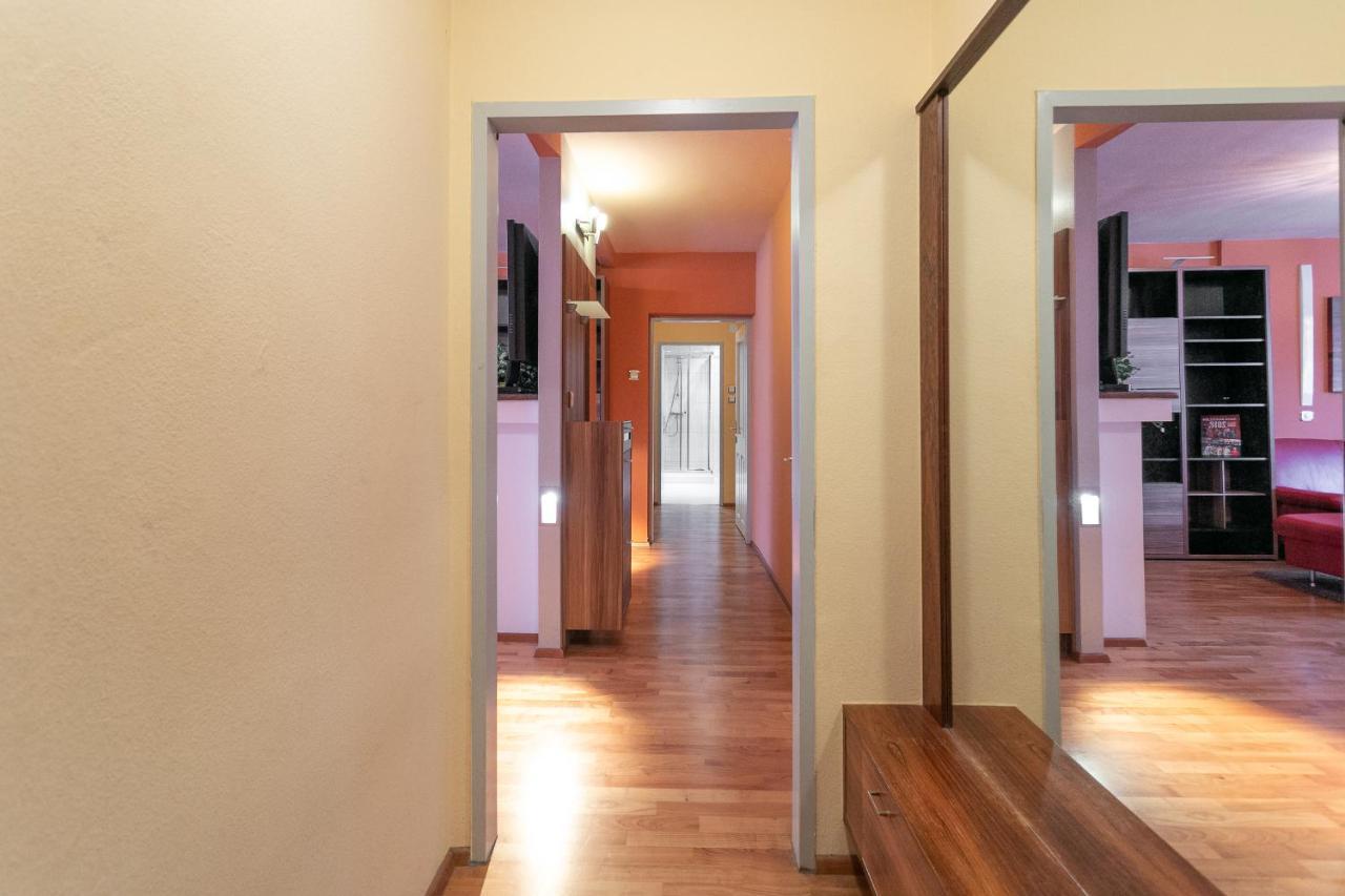 Zentrales Apartment In U-Bahn Naehe & Hauptbahnhof Vienna Exterior photo